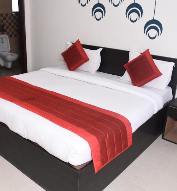 Braj Villas Vrindāvan מראה חיצוני תמונה