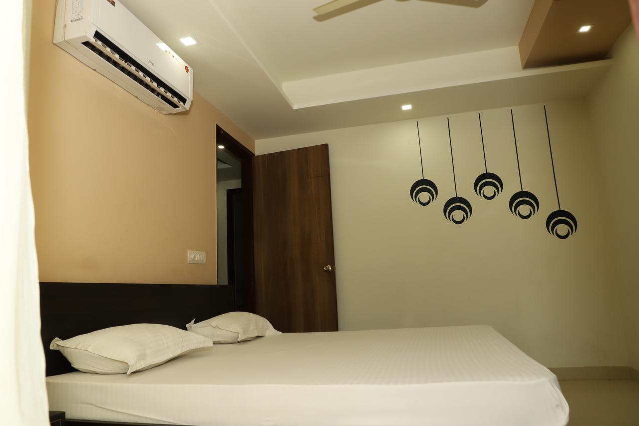 Braj Villas Vrindāvan מראה חיצוני תמונה