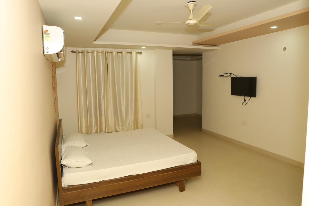 Braj Villas Vrindāvan מראה חיצוני תמונה